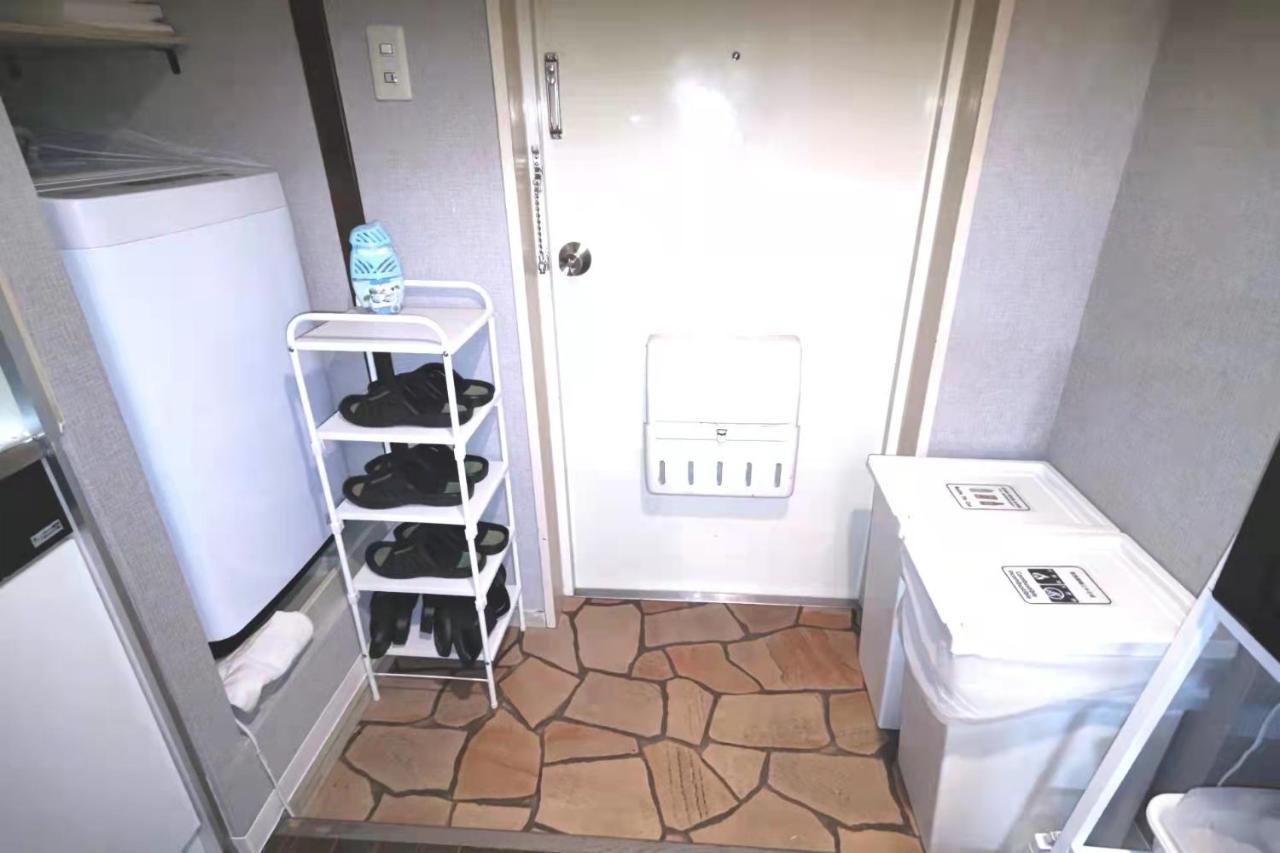 Gm -- Self Check-In -- Room Number & Password Is In The Following Email Токио Екстериор снимка